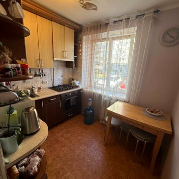 Романа Шухевича вул. (Курчатова), 5