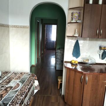 Володимира Стельмаха вул. (Курчатова), (Будинок)