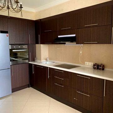 Білицька вул., 18