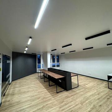 Івана Франка вул., 40 к1