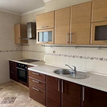 Дніпровська набережна вул., 26-Г