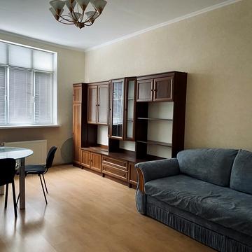 Йорданська вул. (Лайоша Гавро), 9-К