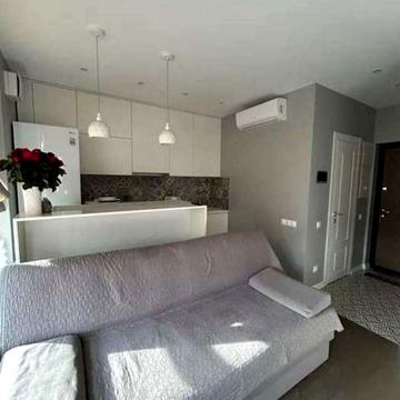 Салютна вул., 2к1