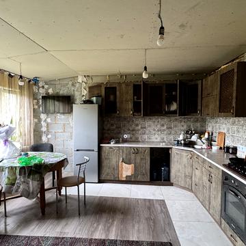 Азовсталі вул., 42/2