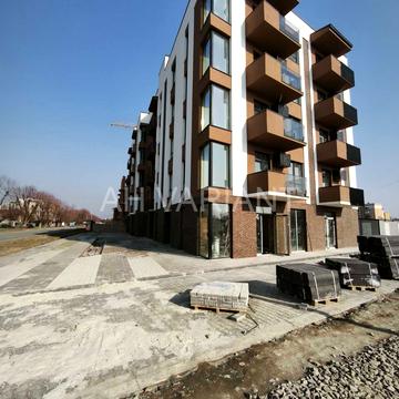 Капушанська вул., (Будинок А02)