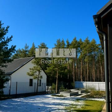 Сонячна вул.