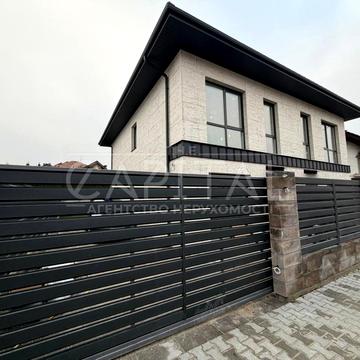 Зоряна вул.