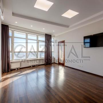 Кловський узвіз, 7a