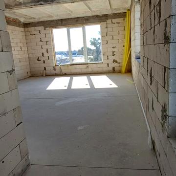 Київська вул., 14