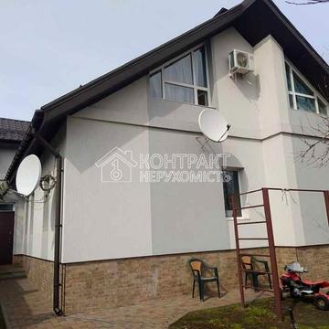 Самаркандська вул., 42