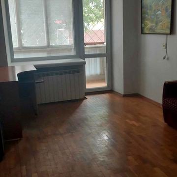 Оболонська вул., 23/48