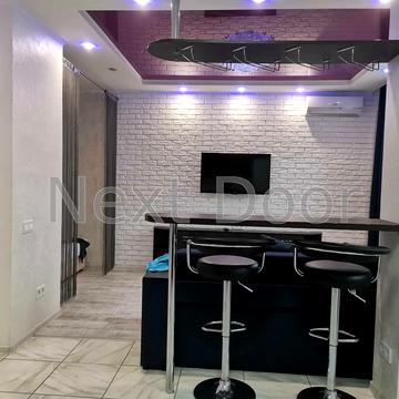 Вячеслава Чорновола вул., 6-А