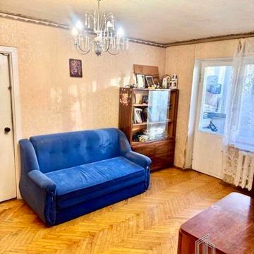 Відрадний просп. (Чубаря), 12