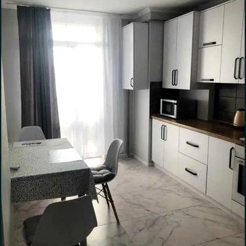 Глинянський Тракт вул., 153а