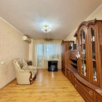 Чарівна вул. (Косигіна), 7