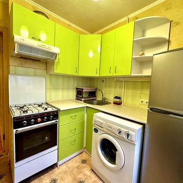 Петра Калнишевського просп. (Косіора), 51