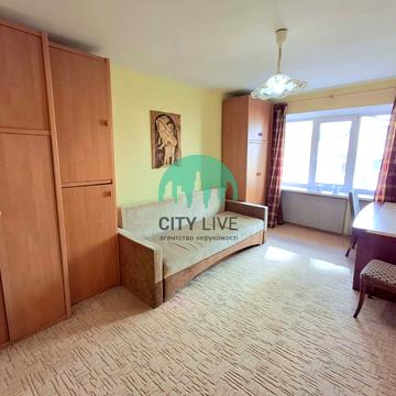 Української Перемоги вул. (Академіка Сахарова), 27