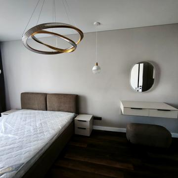 Загорська вул., (Будинок)