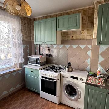 Перемоги вул., 4