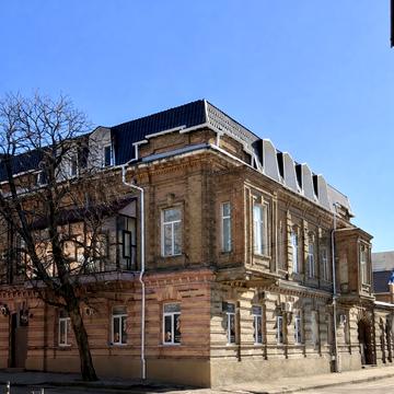 Вячеслава Чорновола вул., 41