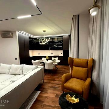 Саперне Поле вул., 5