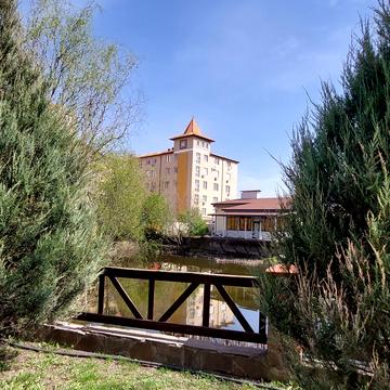 Новоолександрівська вул., (Будинок 2)