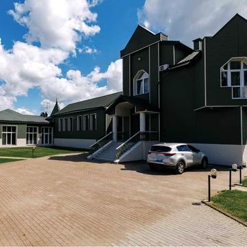 Погребняка вул., 10