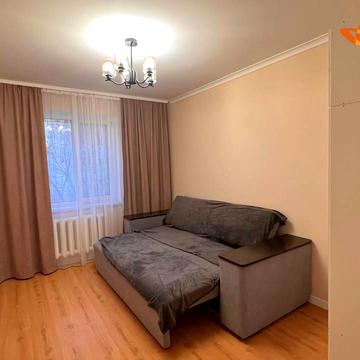 Василя Стуса вул., 41