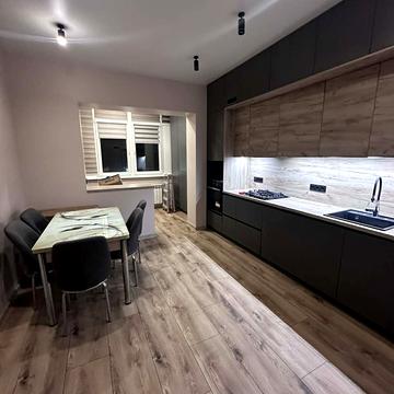 Провулок Парковий, 8б