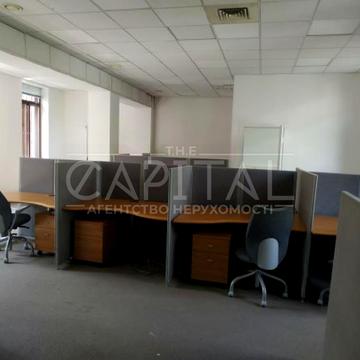 Хрещатик вул. (Kreschatic), 19