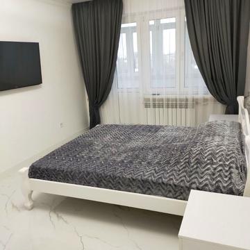 Академіка Заболотного вул., 16