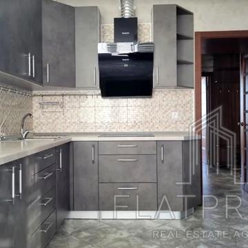 Михайла Донця вул., 2-А