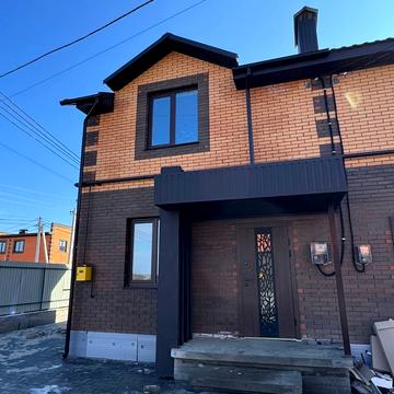 Провулок світлий