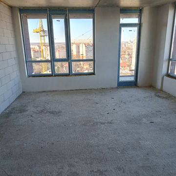 Юліана Пелеша вул., 3