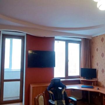 Щоглова вул., 17