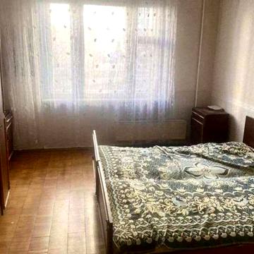 Драгоманова вул., 40-Б