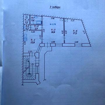 Омеляна Поповича вул., 10