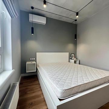 Салютна вул., 2к2