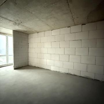 Надрічна вул., (Будинок 1)