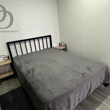 Машинобудівників вул., 29