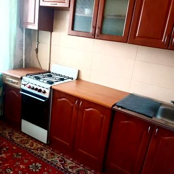 Івана Павла II вул. (Будівельників), 28