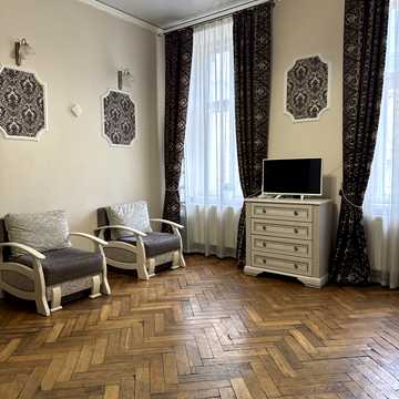 Юліуша Словацького вул., 3