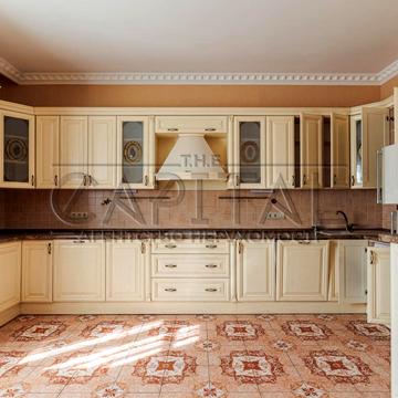 Євгена Коновальця вул. (Щорса), 44-А