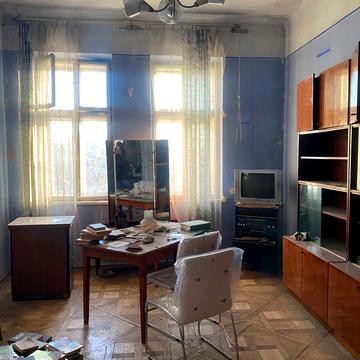 Миколи Лисенка вул., 11а