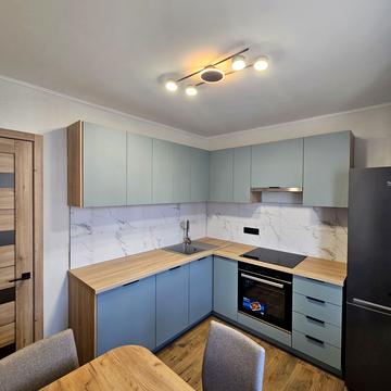 Деміївська вул., 47