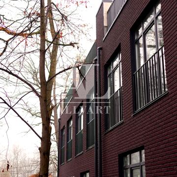 Києво-Мироцька вул., 123-К