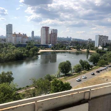 Березняківська вул., 30