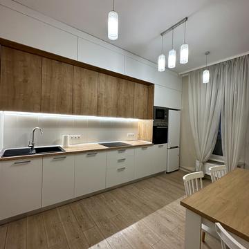 Деміївська вул., 13