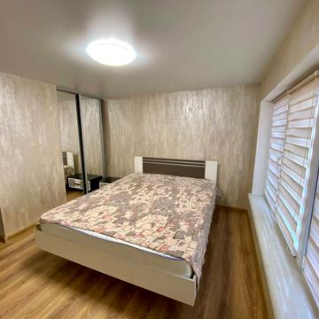 Дніпровська