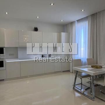 Миколи Міхновського бульв. (Дружби народів), 14-16